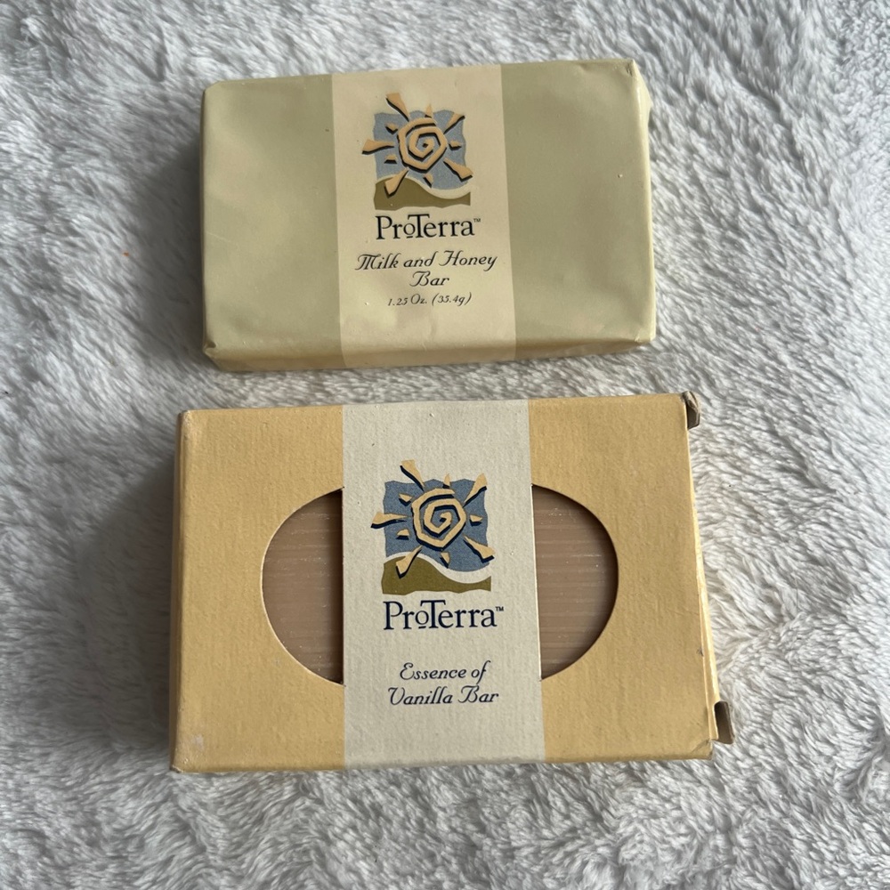 Vintage ProTerra Milk and Honey Bar and Essence of Vanilla bar
